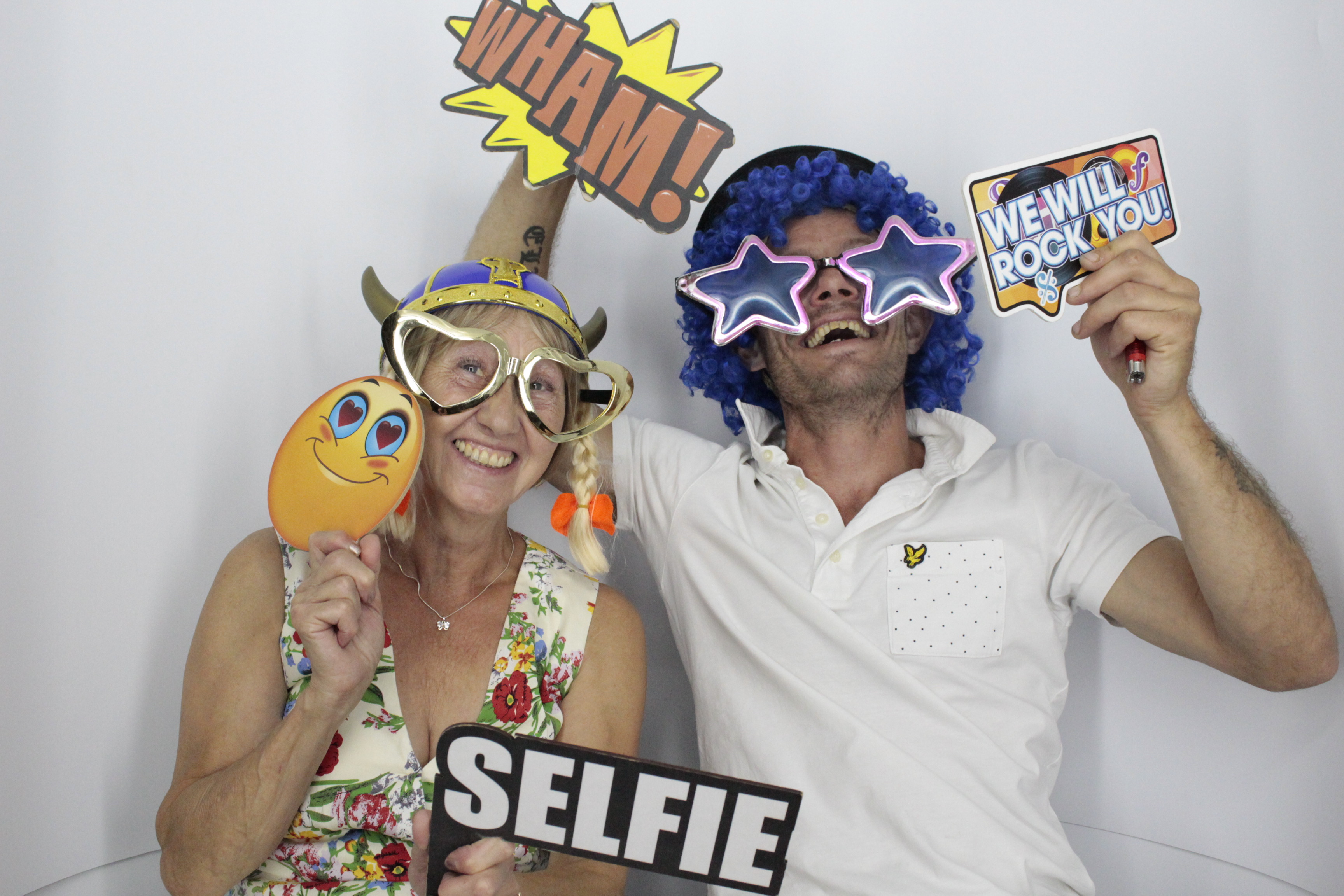 Ellesse's 21st Birthday | View more photos from the event at gallery.myphotoboothexperience.co.uk/u/MyPhotoBoothExperienceLtd/Ellesses-21st-Birthday
